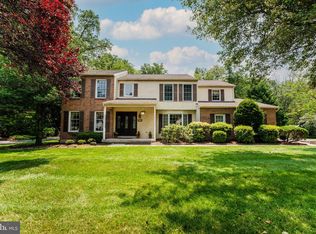 1471 Barton Dr, Fort Washington, PA 19034