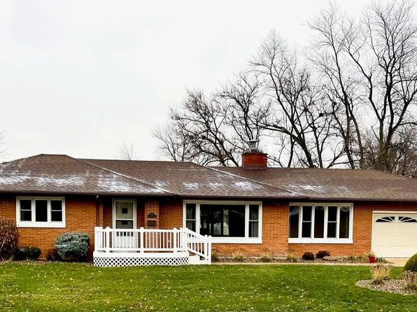 901 E Sheaffer Dr, Mount Pleasant, IA 52641