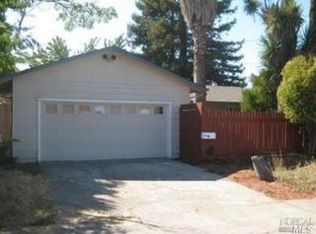 2325 Yulupa Ave, Santa Rosa, CA 95405