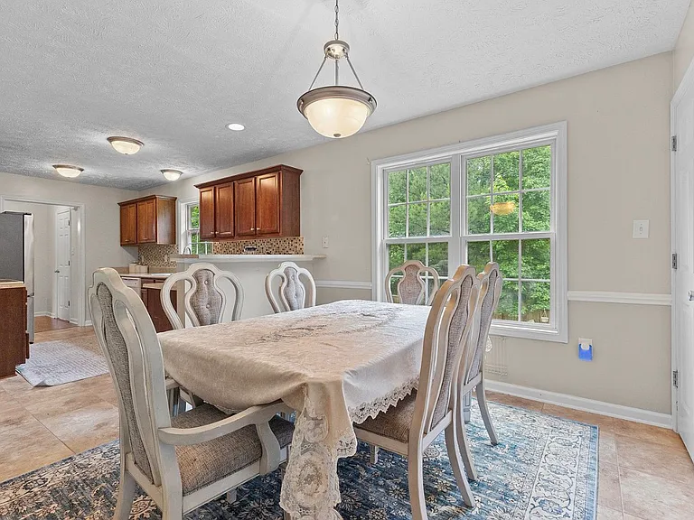 1408 Burford Ct — Photo 11