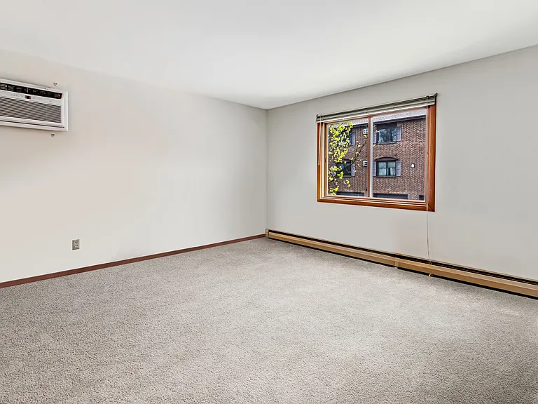 2030 Allen Blvd #3 — Photo 8
