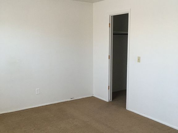 2nd image of 866 Harrison St #866