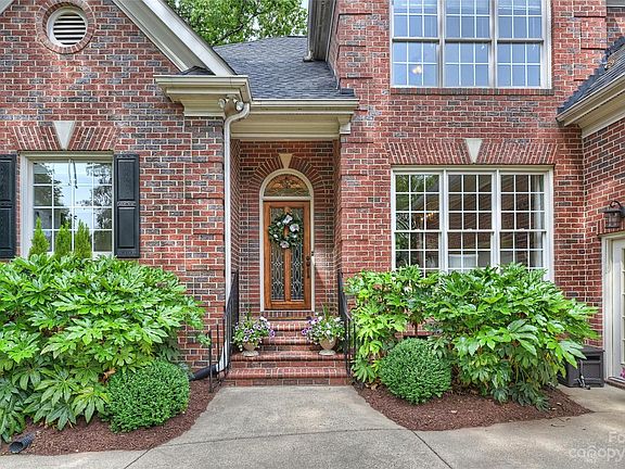 2nd image of 8617 Tullamore Park Cir