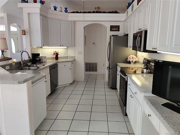 3rd image of 4864 W Piute Dr