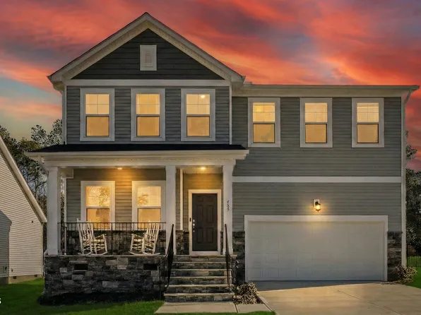 485 Barnes Landing Dr, Four Oaks, NC 27524