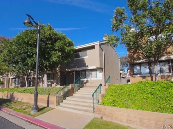 11 Summerwalk Ct #39, Newport Beach, CA 92663