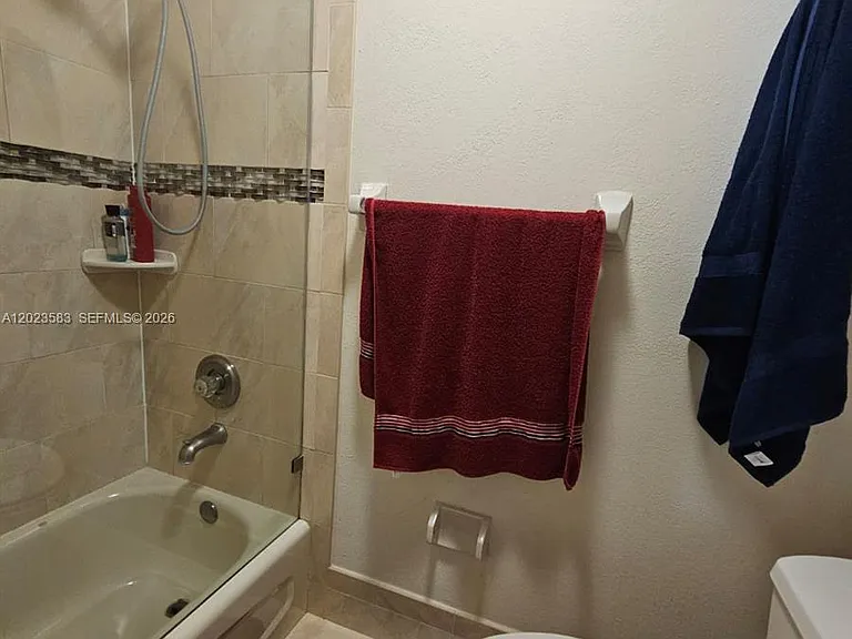 8960 W Flagler St #3 — Photo 12