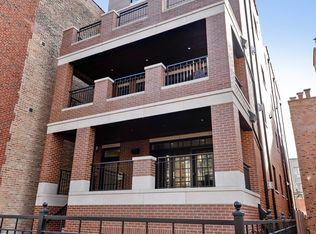 657 W Melrose St #1, Chicago, IL 60657