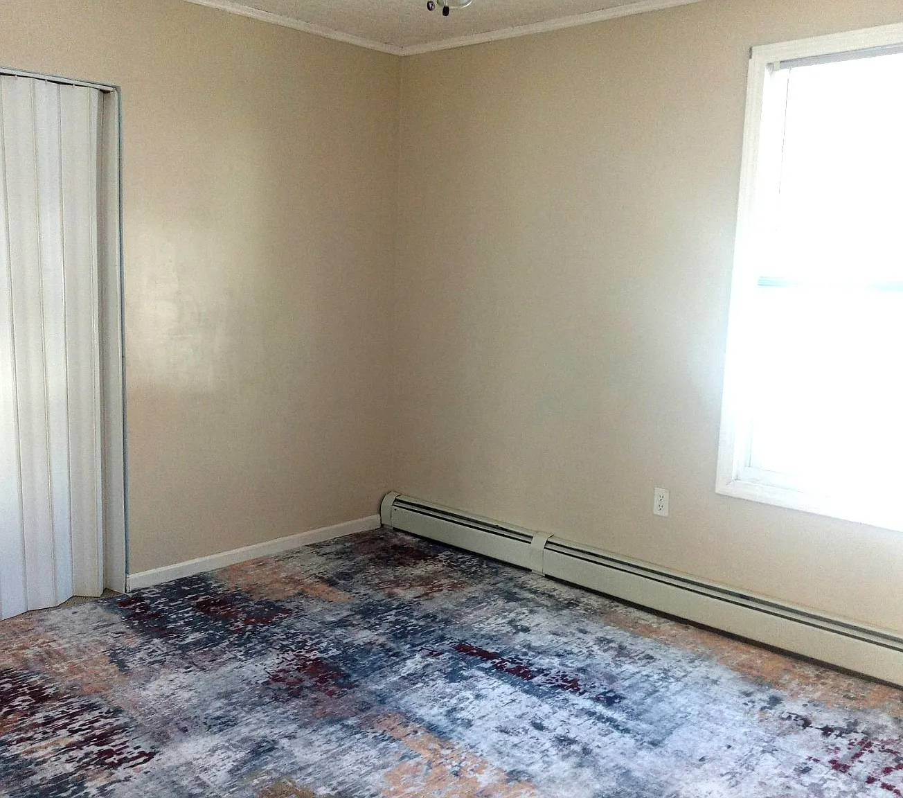 92 Hanover St — Photo 2