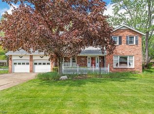 25924 Melibee Dr, Westlake, OH 44145