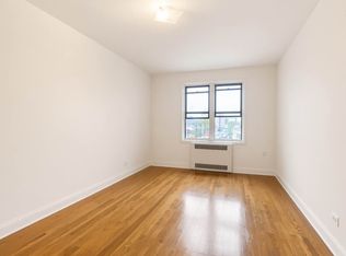 4216 80th St APT 4M, Elmhurst, NY 11373