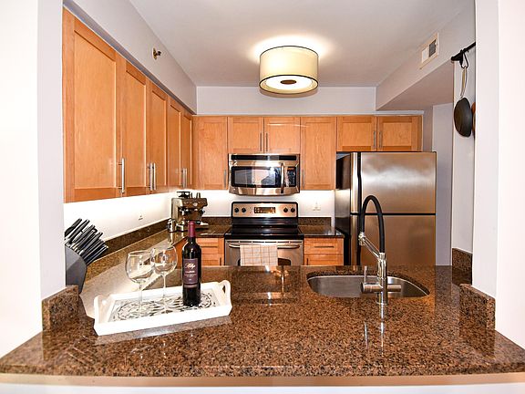 3rd image of 7500 Woodmont Ave APT 1014