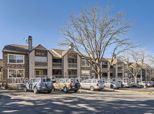 9222 E Arbor Cir APT C, Englewood, CO 80111