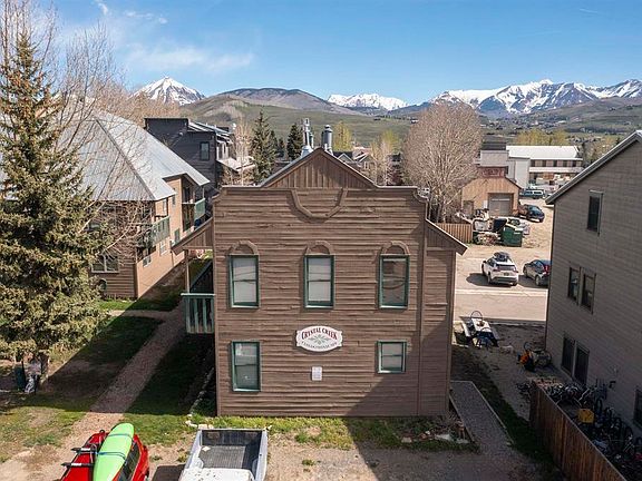 3rd image of 509 Belleview Avenue #12