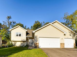 9646 Harrow Ave S, Cottage Grove, MN 55016