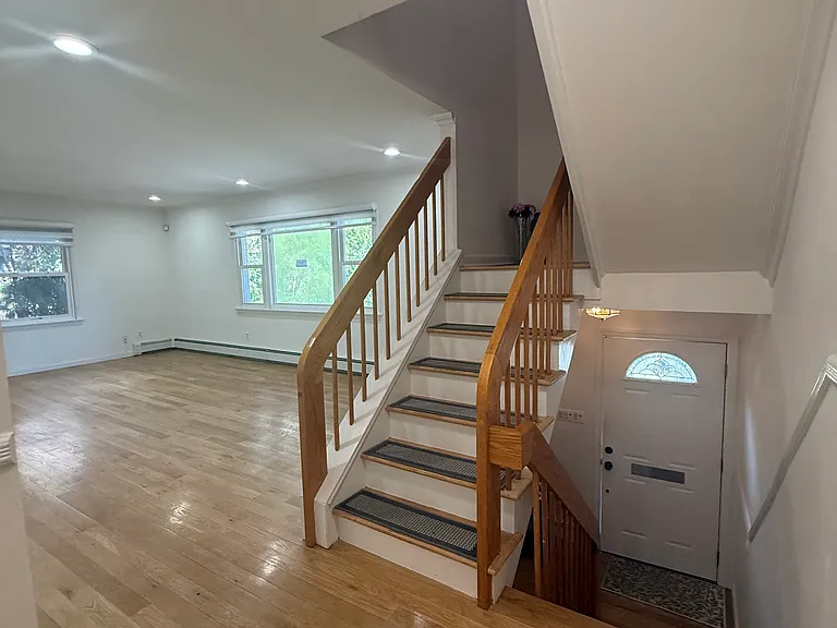 31 Hooks Ln — Photo 8