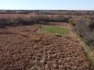 888 N 90th St, Hepler, KS 66746