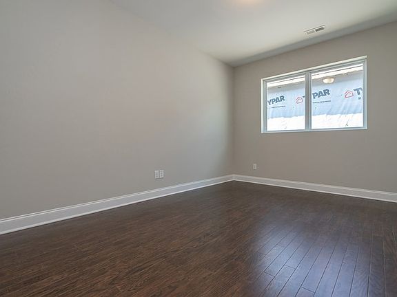 The Moonvine - Dining Room