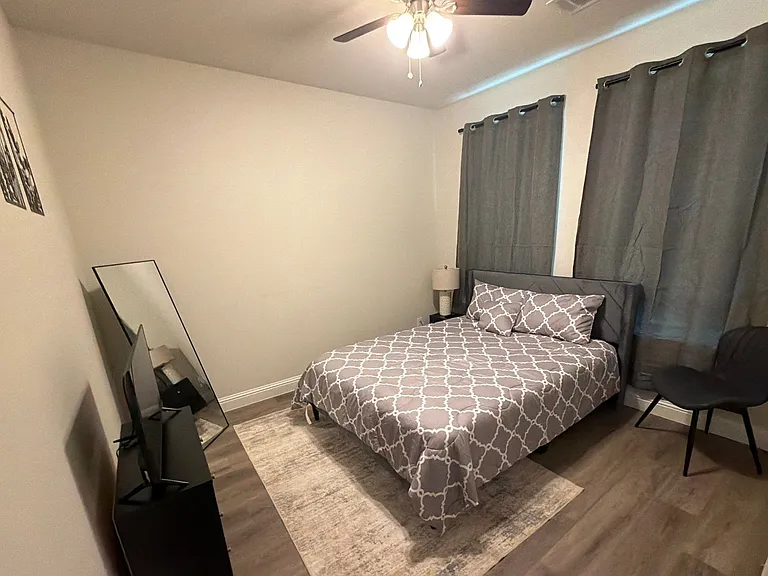 2414 Forest Hill Ln — Photo 23