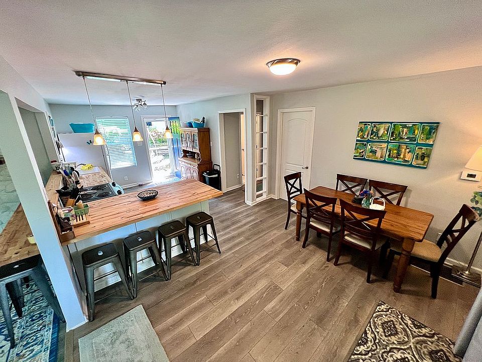 2nd image of 1189 Arkridge Cir