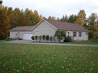 2nd image of 3906 Williams Rd