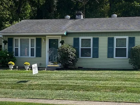 4286 Beechmont Dr, Cincinnati, OH 45244