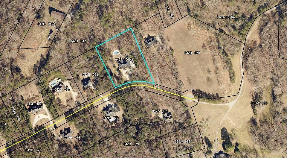 2nd image of 1175 Deer Chase Rd