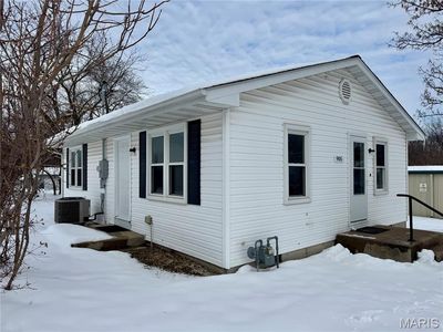 905 William St, Bowling Green, MO, 63334