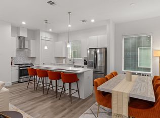 517 Schweikhardt St, Houston, TX 77020