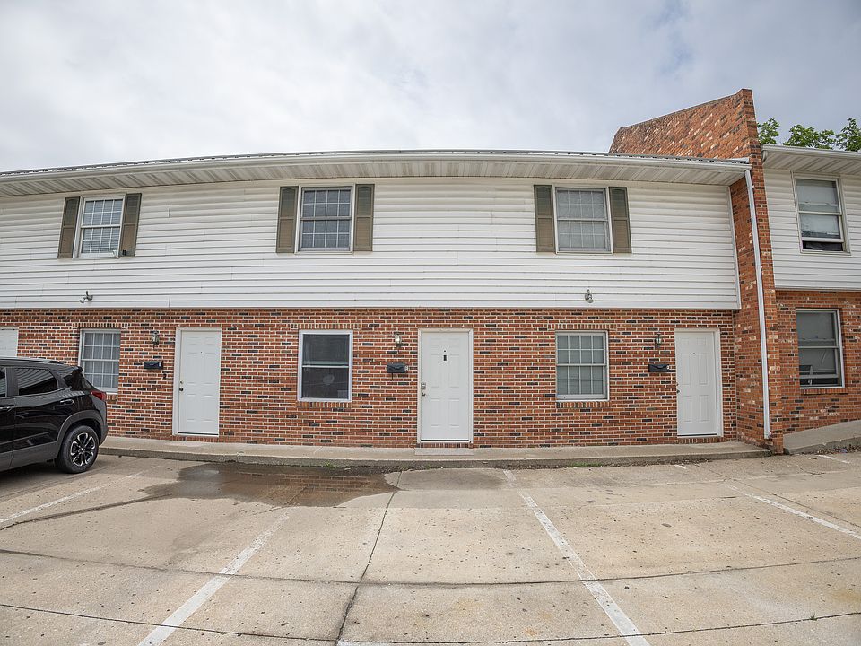 1st image of 1112 Jefferson St E