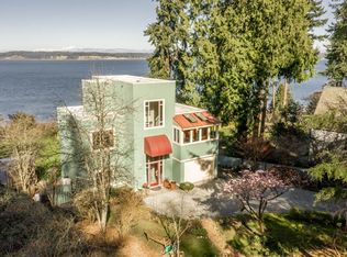 3711 Saratoga Rd, Langley, WA 98260