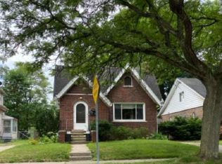 256 E Woodland St, Ferndale, MI 48220