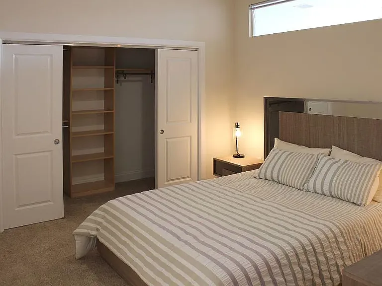 Residences at Halle — Photo 11
