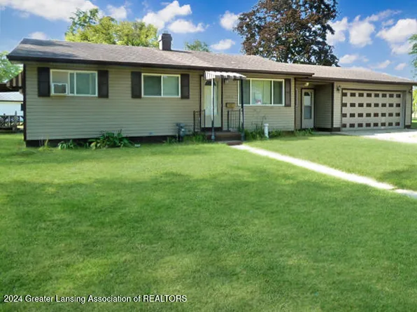 1509 Dean Dr, Albion, MI 49224