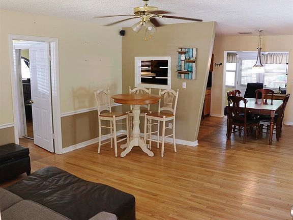 3rd image of 601 Saint Augustine South Dr
