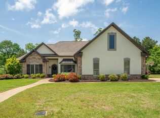 323 Hunterscove Dr, Hot Springs, AR 71913