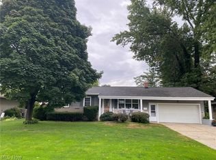 4645 Pinegrove Ave, Youngstown, OH