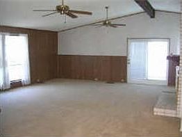 3rd image of 8724 Overland Dr
