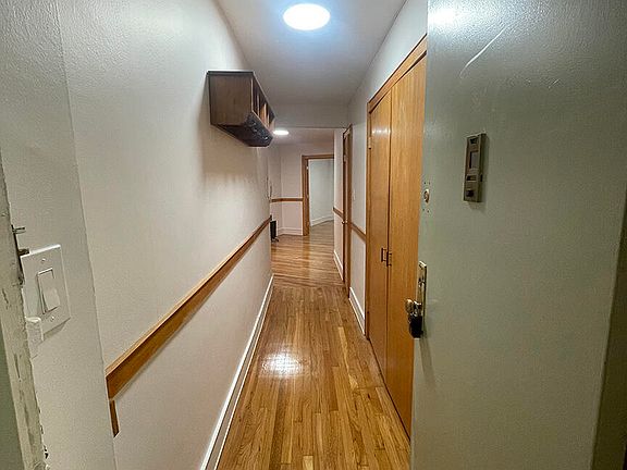 3rd image of 770 Ocean Pkwy APT 4A