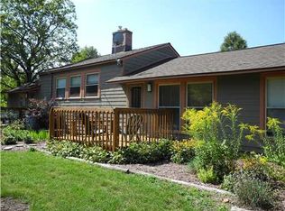 3532 Edgewood Dr, Ann Arbor, MI 48104