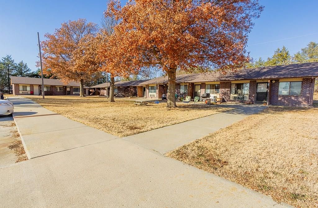 442 Lee St, Tescott, KS 67484 MLS 209653 Zillow