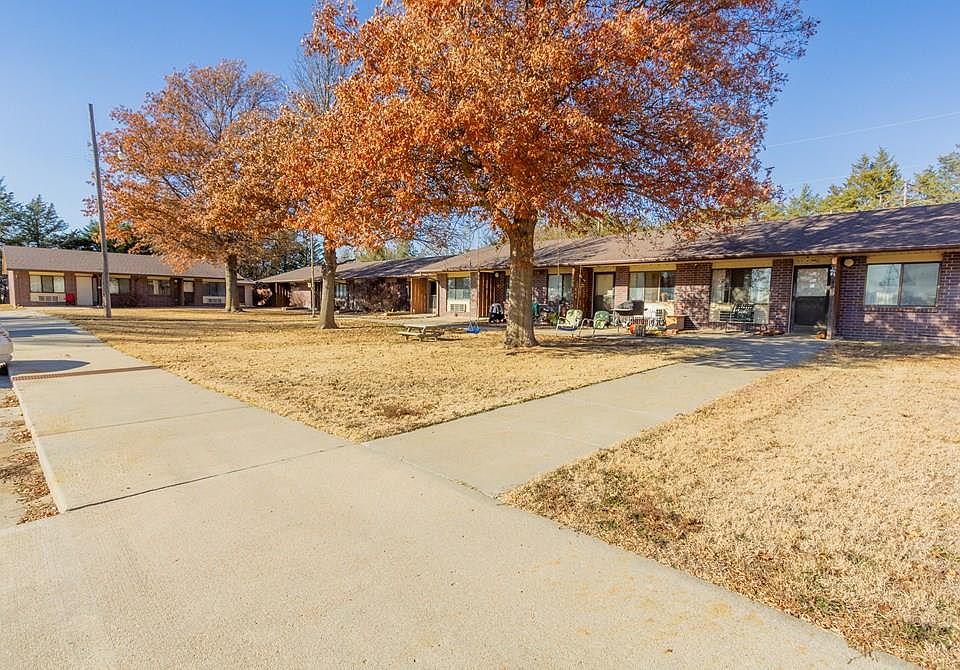 442 Lee St, Tescott, KS 67484 MLS 209653 Zillow