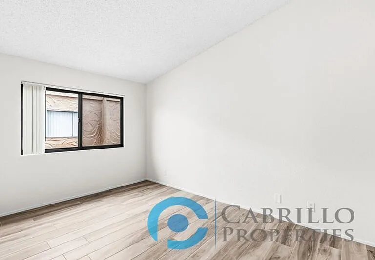 4158 Utah St #6 — Photo 2