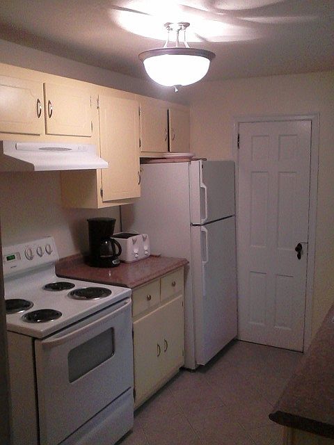 1st image of 70 E Seaman Ave