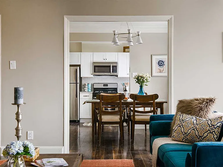 Alden Park Luxury Apartments — Photo 9