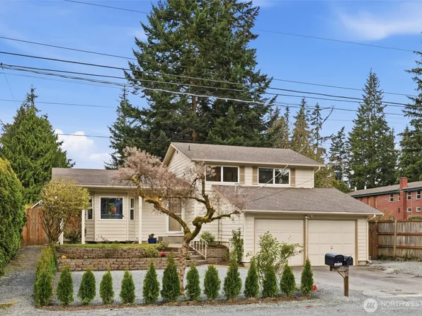 15733 Interlake Avenue N, Shoreline, WA 98133