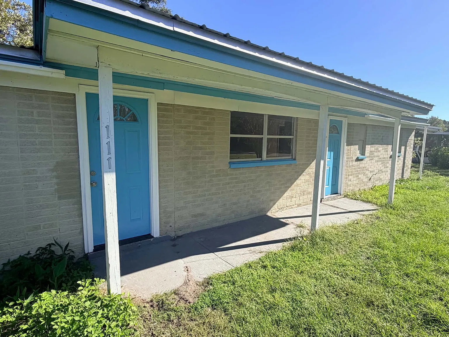 3 bed, 1056 sqft, $1,350 — Photo 1