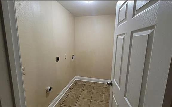 4th image of 4702 Francis Dr
