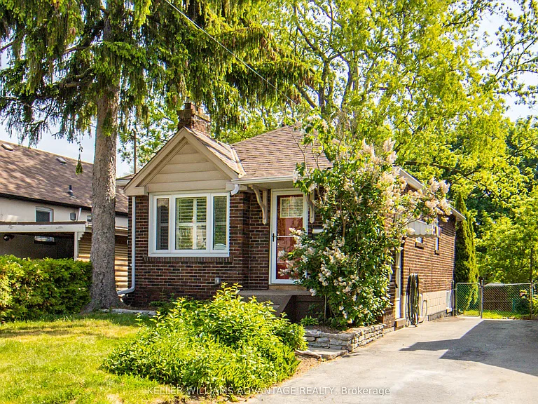 57 Red Deer Ave — Photo 1
