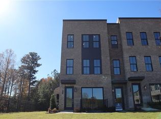 692 Urban Grange Way, Suwanee, GA 30024